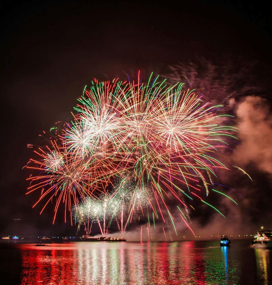 Big Bang on the Bay Fireworks Cruise in Long Beach Labor Day Sunday Sept. 1st